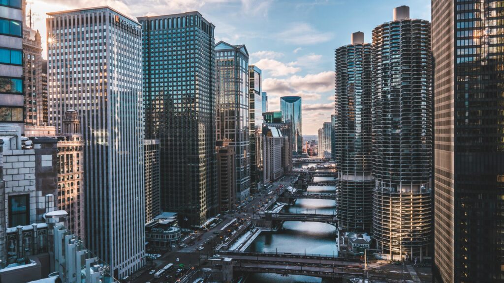 Navigating Business Litigation in Chicago